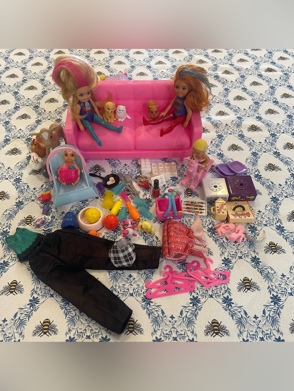 Barbie Chelsea, Shopkins, Mini-Brands, Hatchimals Collection, Accessories